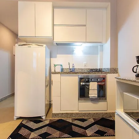 Line Rio: Copacabana Moderno Studio C/ Internet 500Mbps, Smart Tv